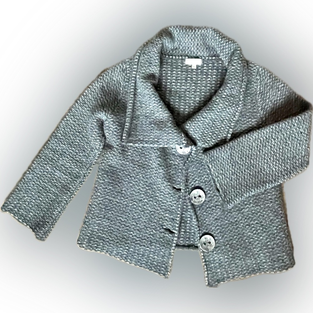 Grey 100% lambswool buttoned sweater